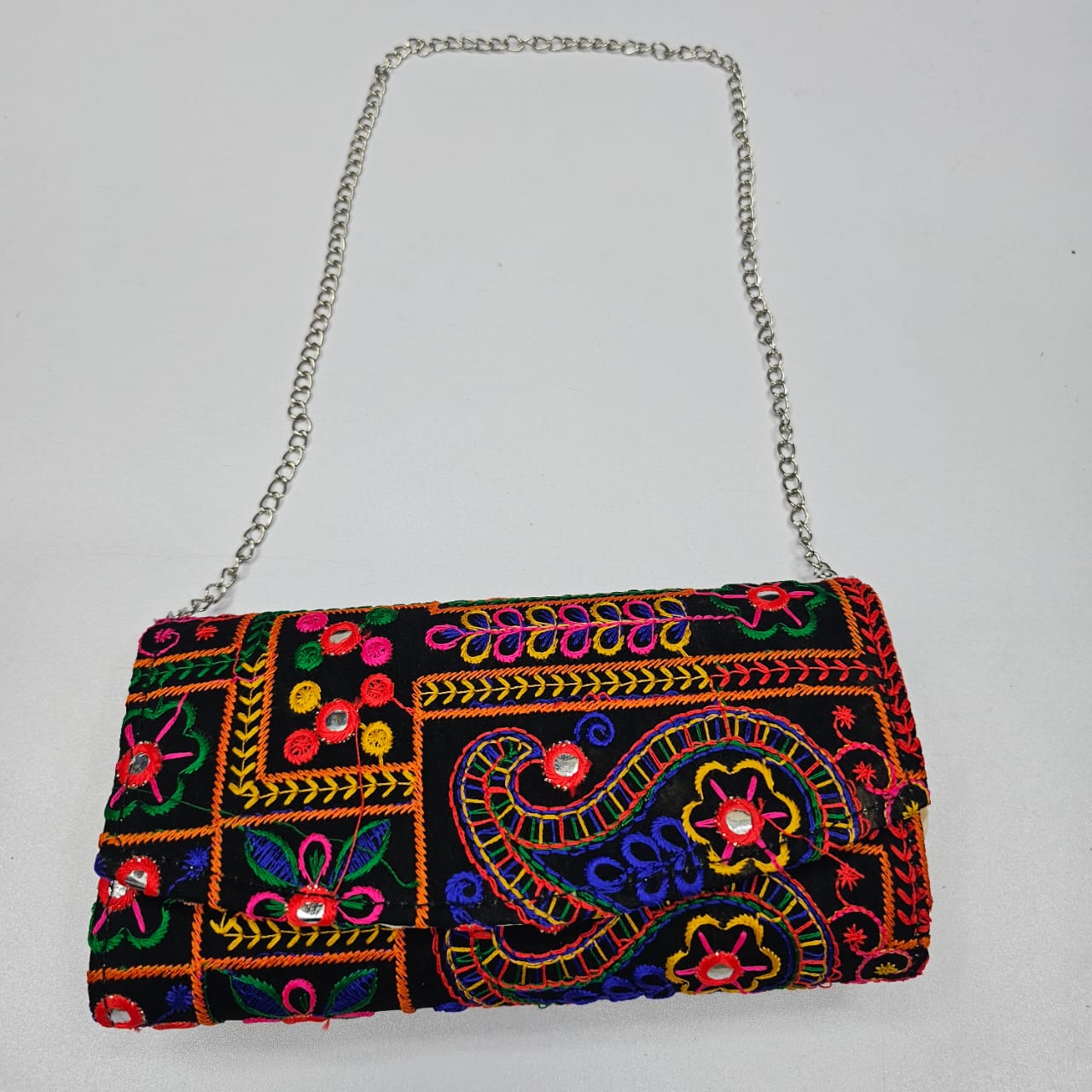 Stylish ladies bag