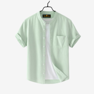 Fashionable half-sleeve shirt for men