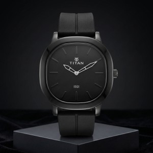 Titan Edge Luxury Watch Magnetic Lock (Water Resistant)